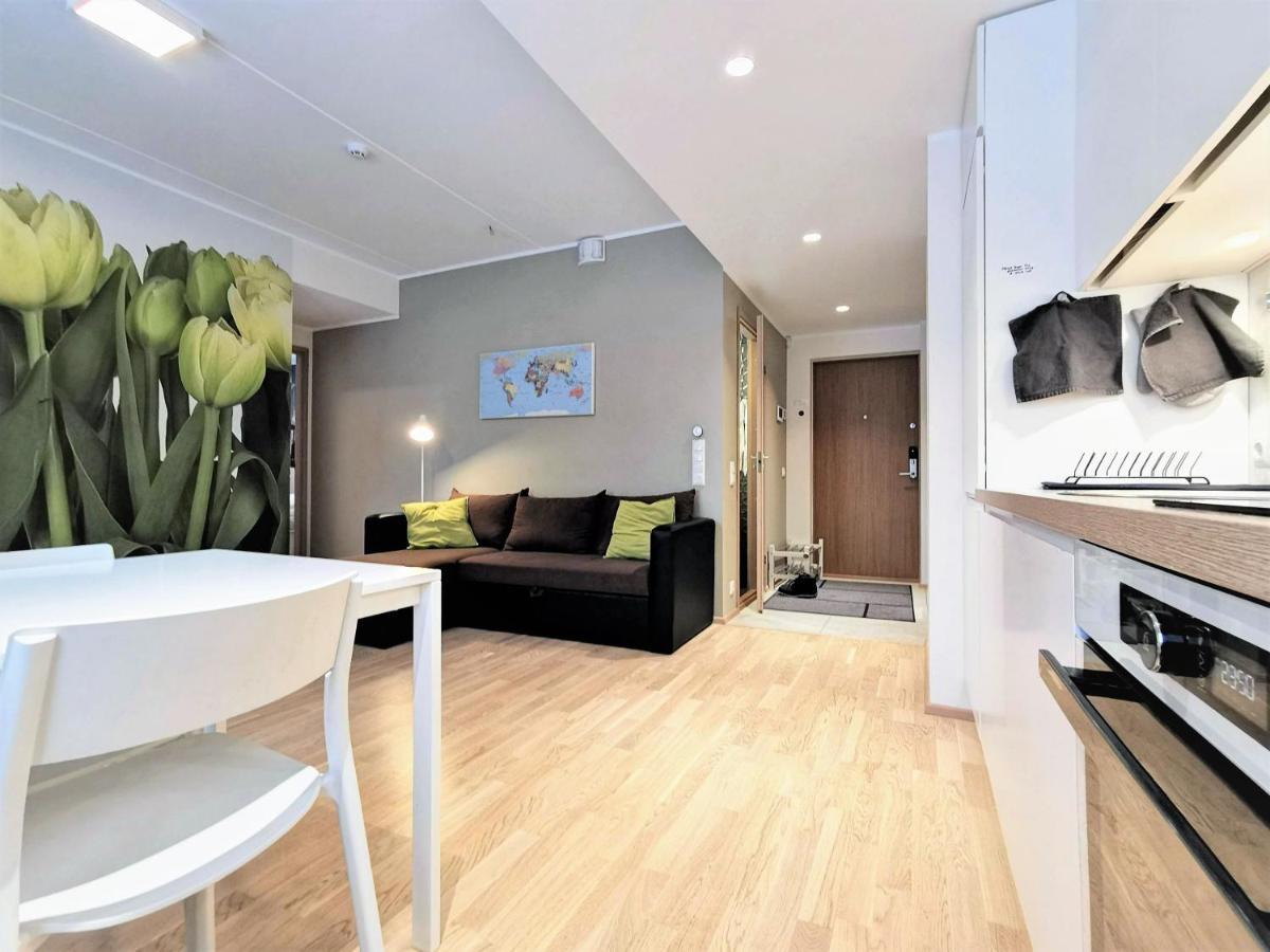 Scandian Apartments - City Park Tallinn Bagian luar foto