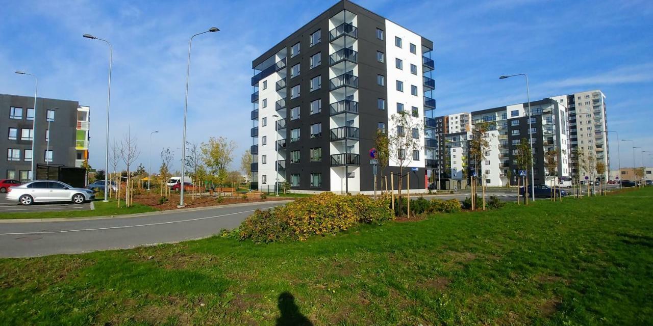 Scandian Apartments - City Park Tallinn Bagian luar foto